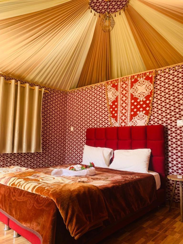 Wadi Rum-Bedouin Tents And Jeep Tours Exterior photo